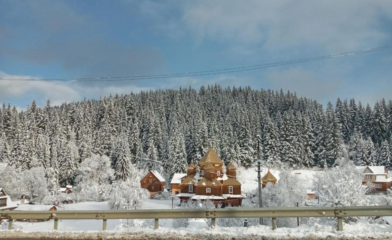 Котеджі Зоряне Небо Bukovel Exterior photo